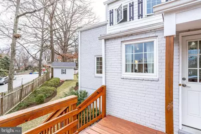 907 26th Street S, Arlington, VA 22202 - Photo 11