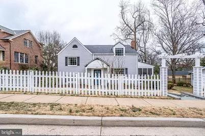 907 26th Street S, Arlington, VA 22202 - Photo 3