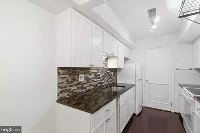 2586 S Arlington Mill Drive #E, Arlington, VA 22206 - Photo 11