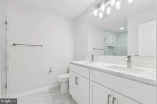 2452 S Walter Reed Dr, Arlington, VA 22206 - Photo 13
