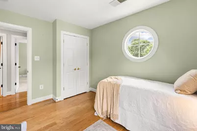 127 S Highland Street, Arlington, VA 22204 - Photo 29