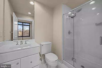3625 10th Street N #301, Arlington, VA 22201 - Photo 25