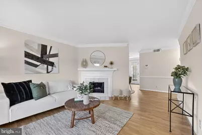 4617 28th Road S #B, Arlington, VA 22206 - Photo 1