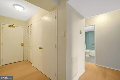 3800 Fairfax Drive #1211, Arlington, VA 22203 - Photo 9