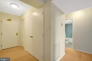 3800 Fairfax Dr, Arlington, VA 22203 - Photo 9
