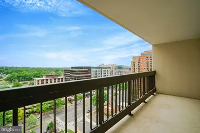 3800 Fairfax Drive #1211, Arlington, VA 22203 - Photo 17