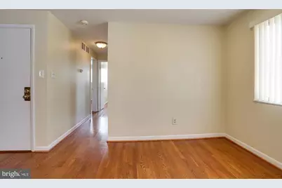 4510 Washington Boulevard #1, Arlington, VA 22201 - Photo 9