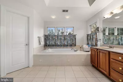 6907 30th Street N, Arlington, VA 22213 - Photo 45