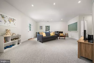 6907 30th Street N, Arlington, VA 22213 - Photo 59
