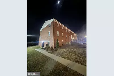 129 S Courthouse Road #9, Arlington, VA 22204 - Photo 1