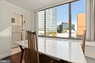 1121 Arlington Blvd, Arlington, VA 22209 - Photo 5