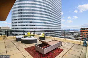 1121 Arlington Blvd, Arlington, VA 22209 - Photo 17