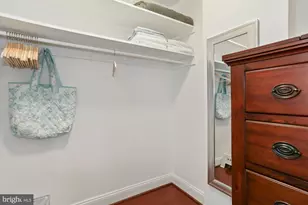 1121 Arlington Blvd, Arlington, VA 22209 - Photo 11