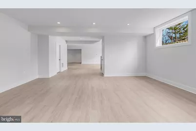 5613 34th Street N, Arlington, VA 22207 - Photo 33