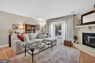 2121D N Monroe St, Arlington, VA 22207 - Photo 3