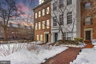 435 N George Mason Dr, Arlington, VA 22203 - Photo 1