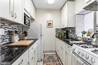 1111 Arlington Boulevard #828, Arlington, VA 22209 - Photo 5