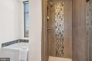 3650 S Glebe Rd, Arlington, VA 22202 - Photo 29