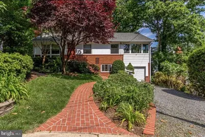 5885 9th Road N, Arlington, VA 22205 - Photo 1