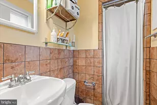 2709 12th St S, Arlington, VA 22204 - Photo 13