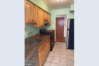 5101 8th Road S #102, Arlington, VA 22204 - Photo 7