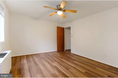 5101 8th Road S #102, Arlington, VA 22204 - Photo 7