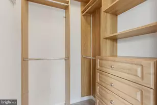 2465 Army Navy Dr, Arlington, VA 22206 - Photo 31