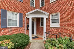 2904 13th Rd S, Arlington, VA 22204 - Photo 3