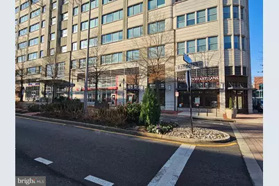 4810 29th Street S #B1, Arlington, VA 22206 - Photo 5
