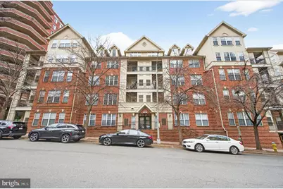 1320 N Wayne Street #102, Arlington, VA 22201 - Photo 37