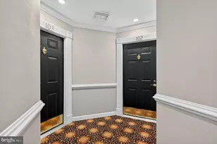 1320 N Wayne St, Arlington, VA 22201 - Photo 29