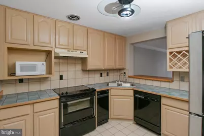 1775 Hayes Street #A, Arlington, VA 22202 - Photo 21