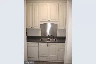 4023 18th Road N #1, Arlington, VA 22207 - Photo 7