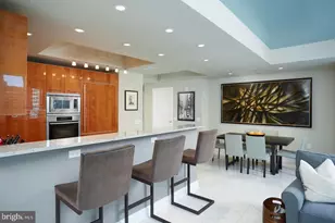 1881 N Nash St, Arlington, VA 22209 - Photo 7