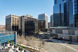 1881 N Nash St, Arlington, VA 22209 - Photo 27