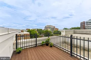 1418 N Rhodes St, Arlington, VA 22209 - Photo 21