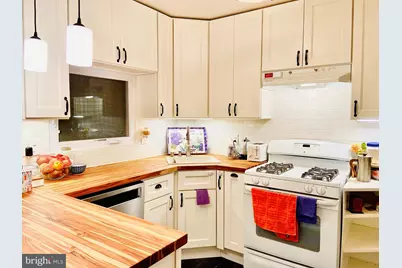 2137 S Pollard Street, Arlington, VA 22204 - Photo 3