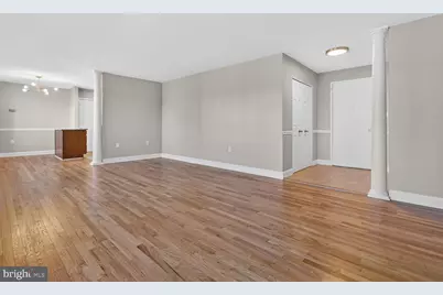 1200 S Arlington Ridge Road #504, Arlington, VA 22202 - Photo 3