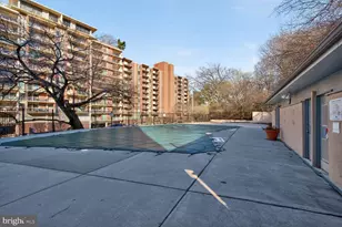 1200 S Arlington Ridge Rd, Arlington, VA 22202 - Photo 15