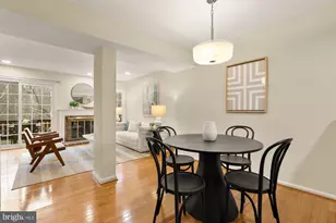 2446 S Walter Reed Dr, Arlington, VA 22206 - Photo 5