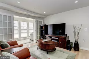 4151 S Four Mile Run Dr, Arlington, VA 22204 - Photo 5