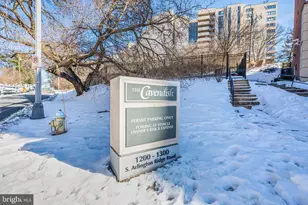 1200 S Arlington Ridge Rd, Arlington, VA 22202 - Photo 3