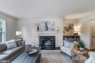 1326 N Lynnbrook Dr, Arlington, VA 22201 - Photo 13