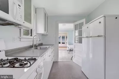 3812 16th Street S, Arlington, VA 22204 - Photo 3