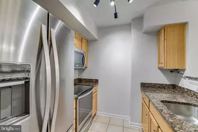 1024 N Utah Street #522, Arlington, VA 22201 - Photo 3