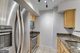 1024 N Utah St, Arlington, VA 22201 - Photo 3