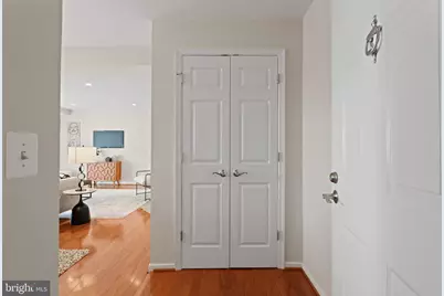 4065 S Four Mile Run Drive #303, Arlington, VA 22204 - Photo 3