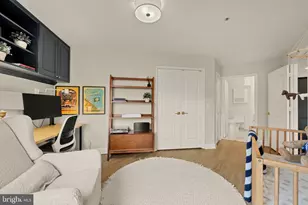 1050 N Stuart St, Arlington, VA 22201 - Photo 23