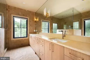 4283 38th St N, Arlington, VA 22207 - Photo 29