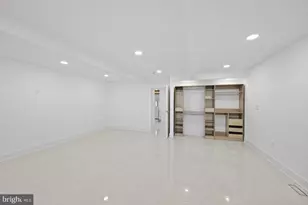 2321 N Richmond St, Arlington, VA 22207 - Photo 57